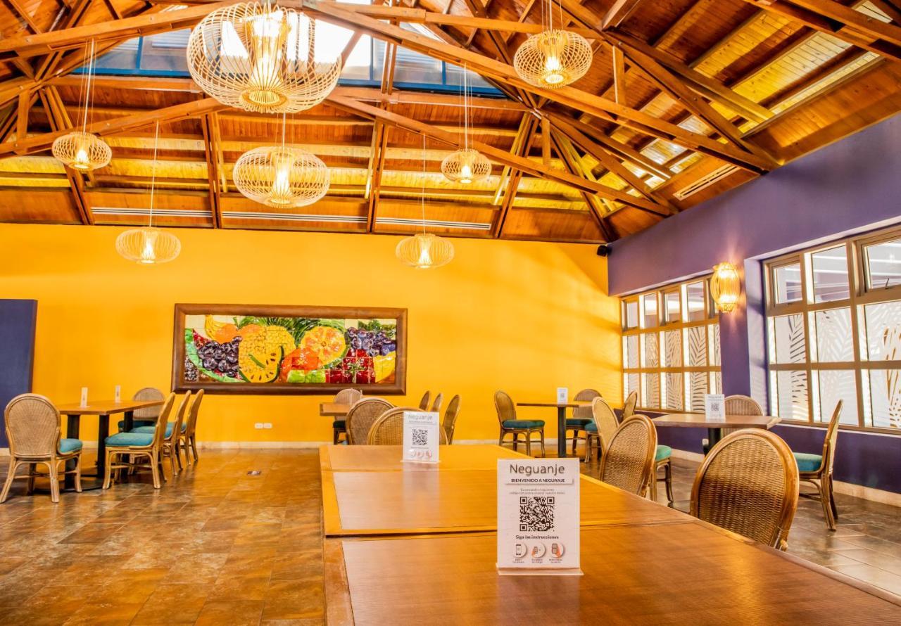 Zuana Beach Resort Santa Marta  Luaran gambar